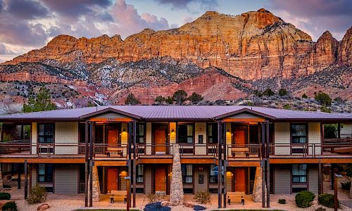 Red Cliffs Lodge